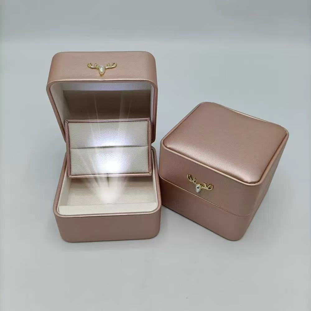 1768460689155586.jpg b0365366c26e9eb0c080badfe931ea0d.jpg